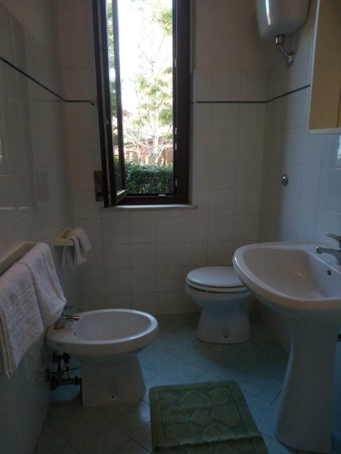 Ferienwohnung Casa Nax Terni Exterior foto