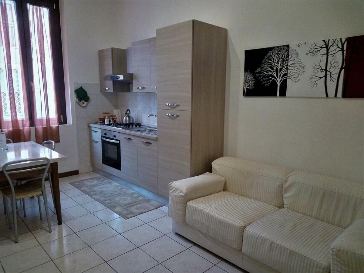 Ferienwohnung Casa Nax Terni Exterior foto
