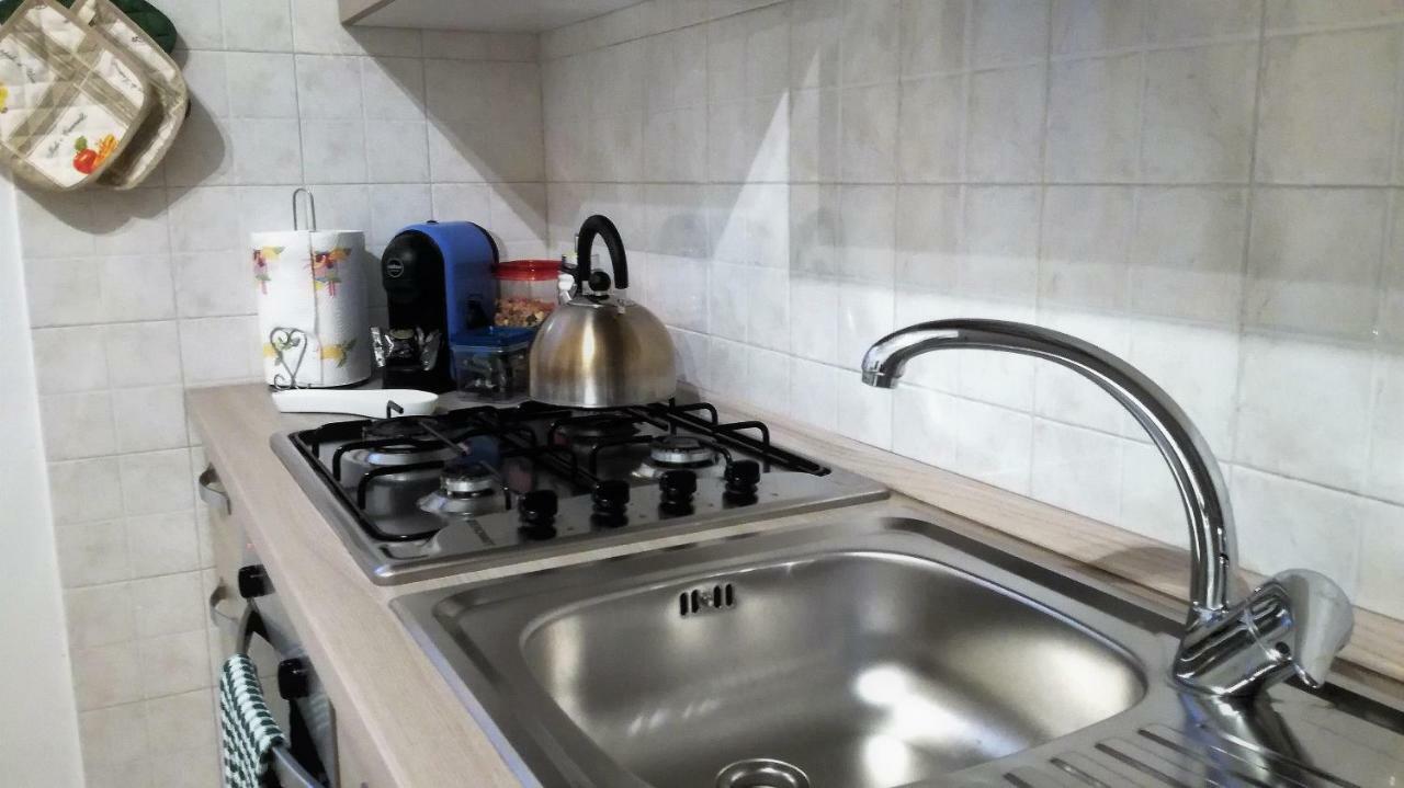 Ferienwohnung Casa Nax Terni Exterior foto